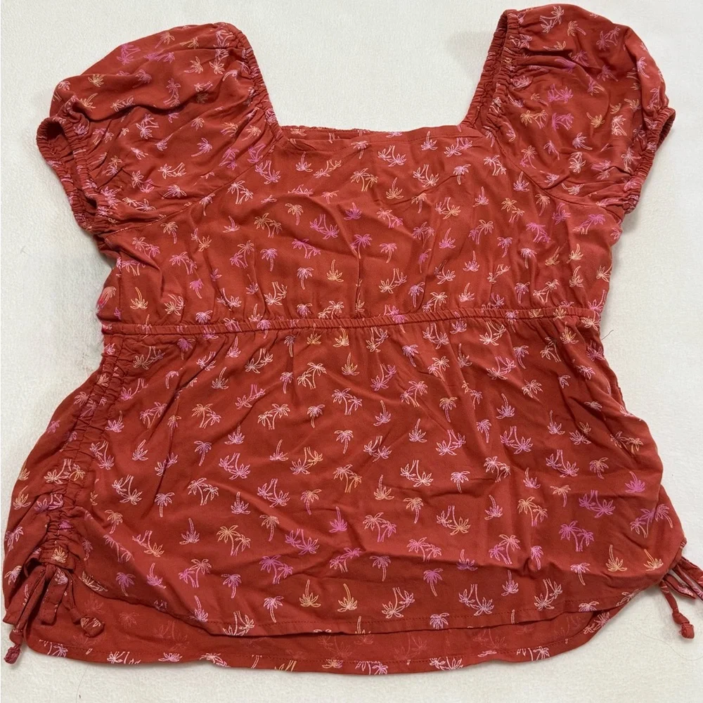 Girls Large 14.5/16.5 P (Plus) Top With Palm Tree Pattern in Burnt Red - NWT
